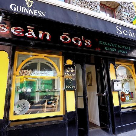 טראלי Sean Og'S Accomodation מראה חיצוני תמונה